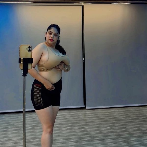 Neha Gym 💋🇮🇳