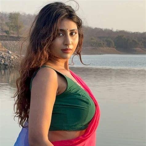 Desi Love Girls