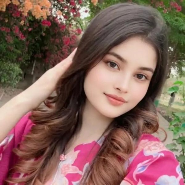Only girls dasi
