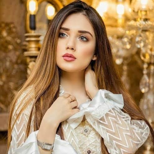 Farah 🥰
